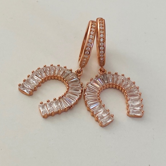 925 Silver horseshoe earrings dangling crescent 14k rose gold plated - Picture 4 of 4